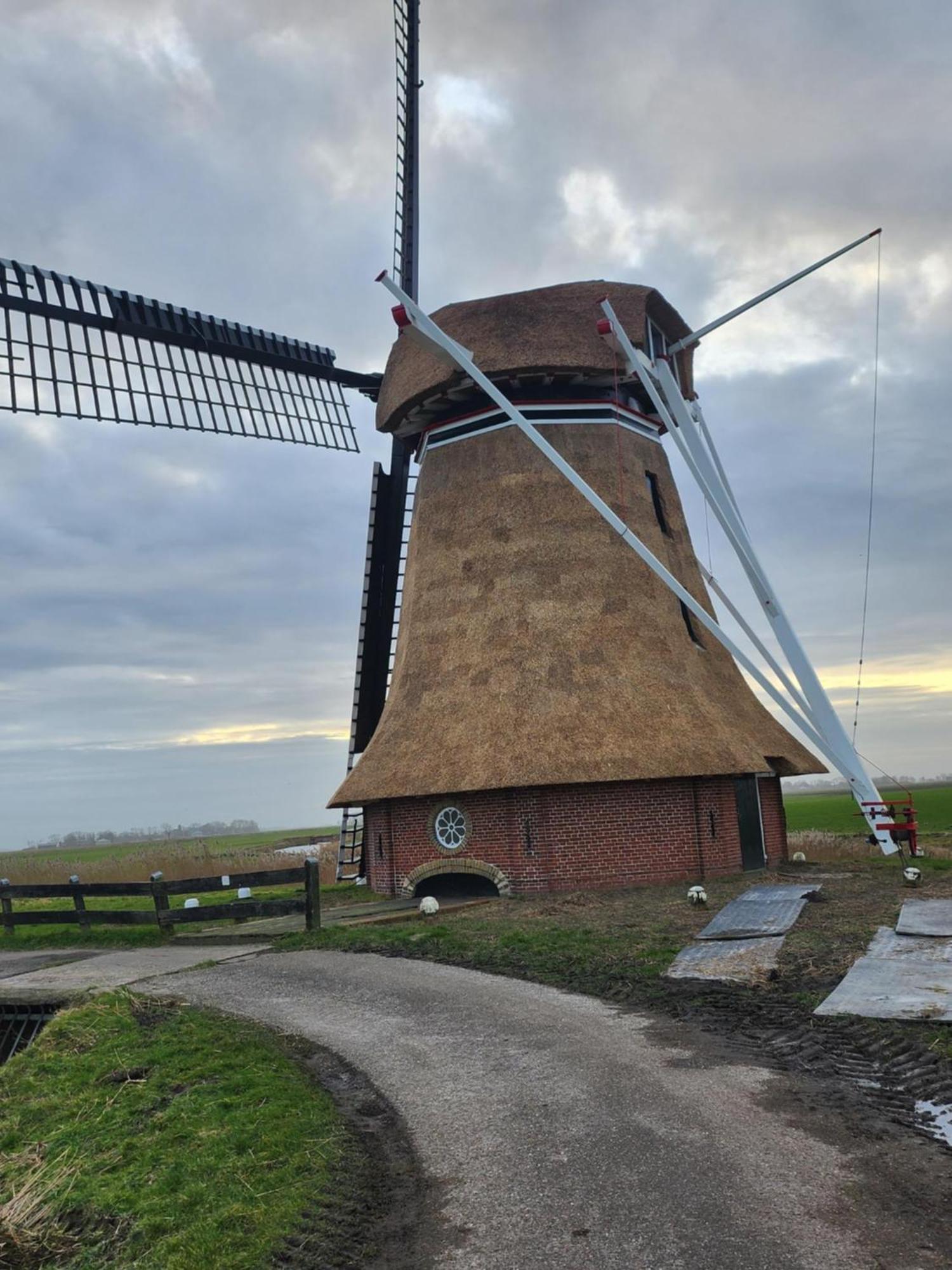 In Het Mooie Friesland Vele Bezienswaardigheden Гантюм Екстер'єр фото